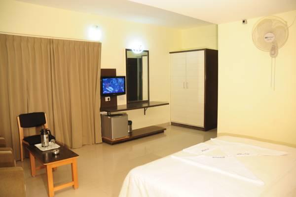 Comfort Inn Vyshak Mysore Exterior photo
